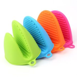 SILICONE POT HOLDER